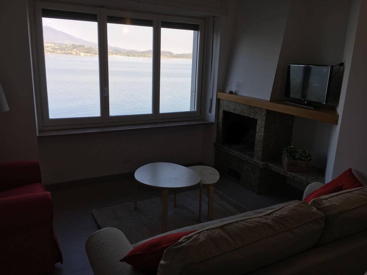 Bmp Apartment Gioiosa 1 Terrazza Vista Lago Belgirate Buitenkant foto